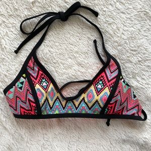 Xhilaration bikini top Small